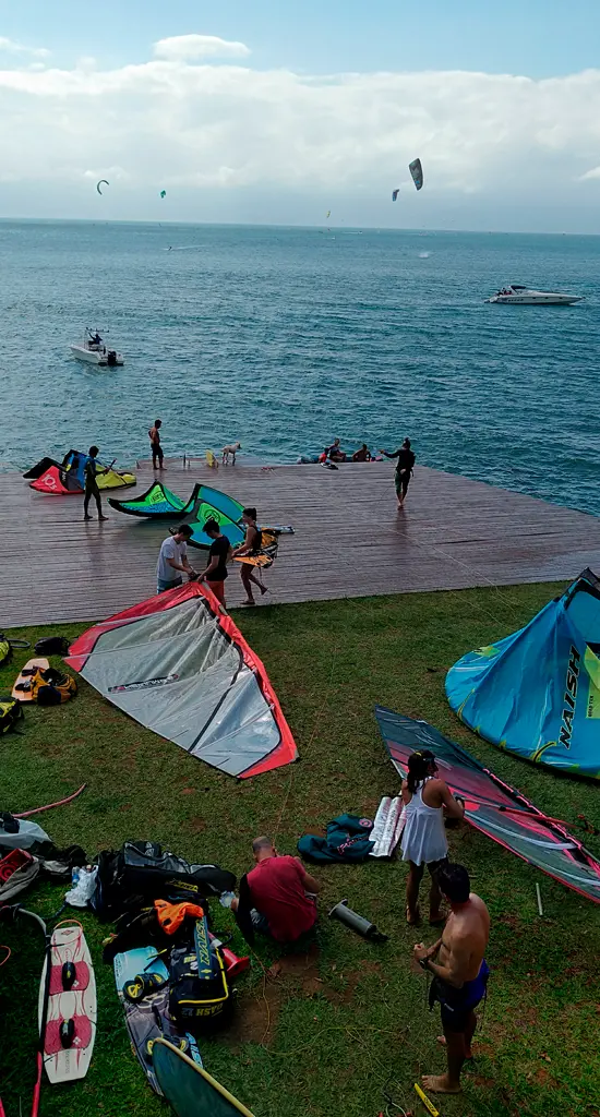 ponta das canas kitesurf ilhabela