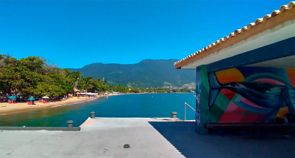 Praia do Perequê O Coração Vibrante de Ilhabela